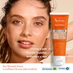 AVENE FLUIDO CLAREADOR PERFECT CLARA FPS 70 40G - FLUIDO CLAREADOR