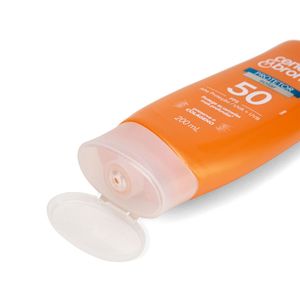 Protetor Solar Cenoura & Bronze Fps50 200ml