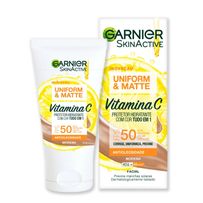 Protetor Solar Facial Hidratante Garnier Uniform & Matte Vitamina C FPS50 Morena 40g