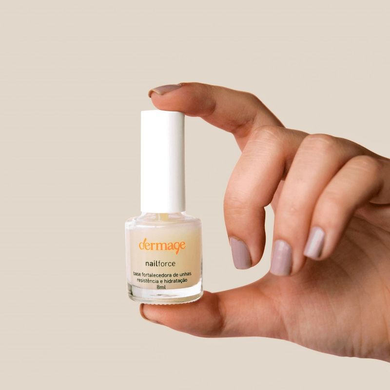 Base-Fortalecedora-de-Unhas-Dermage-Nail-Force-8ml---1
